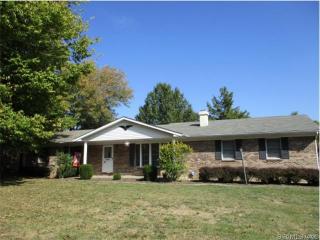 301 Sundew Dr, Belleville, IL 62221-4374