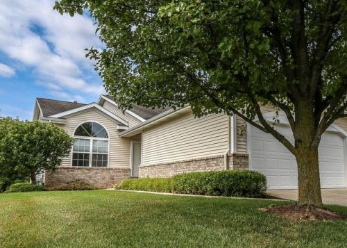 1731 Crystal Cv, Haslett, MI 48840-8233