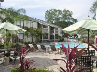 4018 Riverside Dr, Tampa FL  33603-3212 exterior