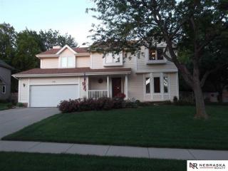 1311 160th Ave, Omaha, NE 68118-2471
