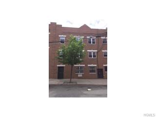 504 184th St, Bronx NY  10458-7877 exterior