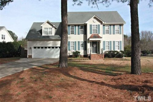 121 Rustic Ln, Smithfield, NC 27577-9531