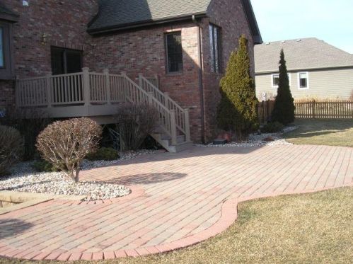 1617 38th Ct, Kenosha, WI 53144-3326