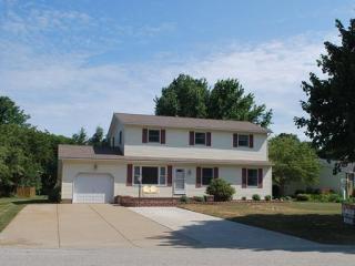 7640 Maple St, Fairview, PA 16415-1008