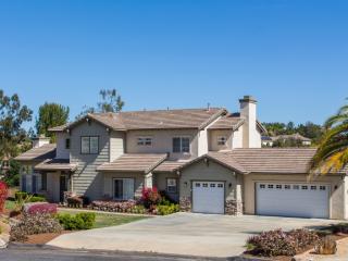 1312 Meredith Rd, Fallbrook, CA 92028-5305