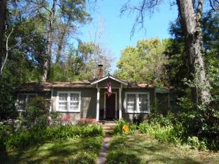 1228 7th Ave, Tallahassee, FL 32303-5806