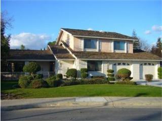 8004 Nairn Ct, Bakersfield, CA 93309-4276