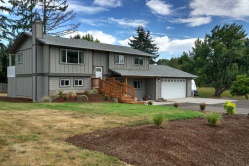 2583 Robinhood Ln, Albany, OR 97321-1036