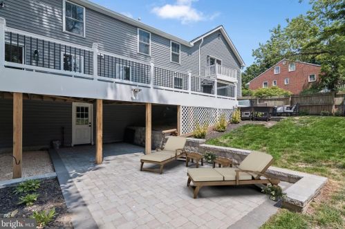6018 River Meadows Dr, Columbia MD  21045-3825 exterior