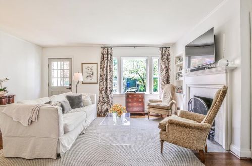 240 Eureka Dr, Atlanta, GA 30305-4215
