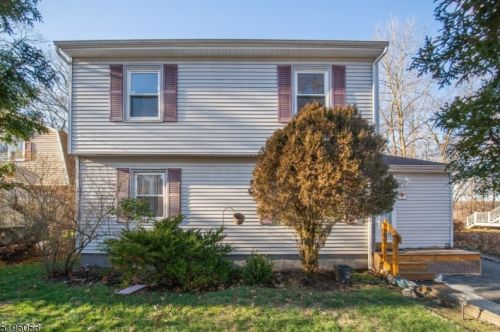 30 Erie Ave, Rockaway, NJ 07866-1118