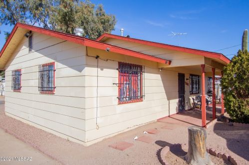 3161 Alvord Rd, Tucson, AZ 85706-4647