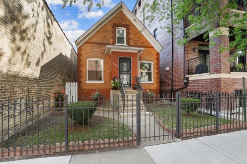 2307 Foster Ave, Chicago IL  60625-1825 exterior