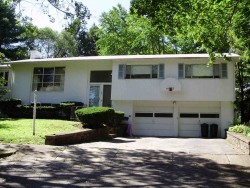 52 Voss Ter, Newton, MA 02459-2646