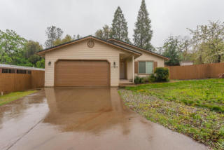 17807 Paradise Ln, Redding, CA 96003-0764