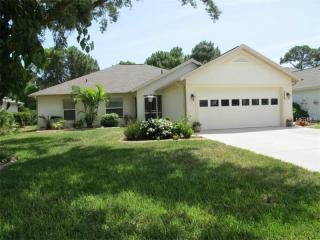 253 Park Forest Blvd, Inglewood, FL 34223-6548