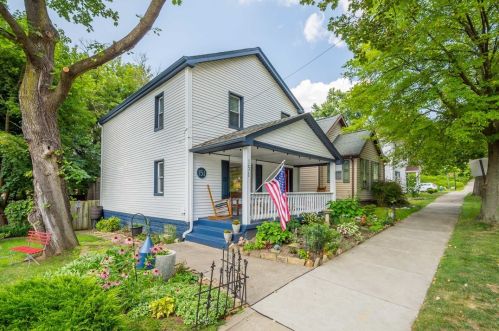 151 Walnut St, Sewickley, PA 15143-1881
