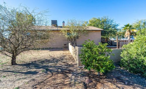 39029 11th Ave, Phoenix, AZ 85086-7443