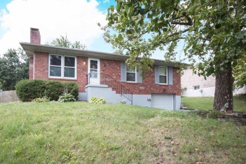 3268 Sutherland Dr, Lexington, KY 40517-2821