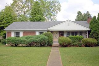 1720 Rosecrans Dr, Lexington, KY 40504-2351