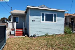 1133 84th Ave, Oakland, CA 94621-1813