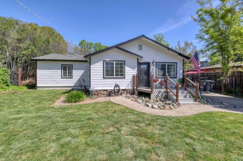 9123 Valley View Dr, Newcastle CA  95658-9366 exterior