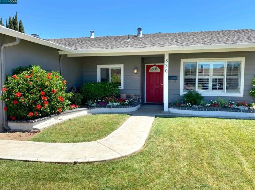 820 Geraldine St, Livermore, CA 94550-2328