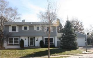 101 Carillon Dr, Madison, WI 53705-4614