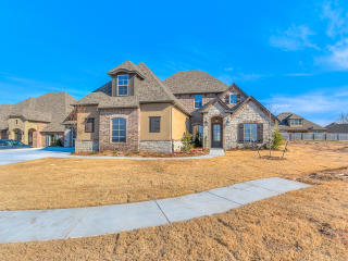 3005 Cordova Ct, Norman, OK 73072-5212