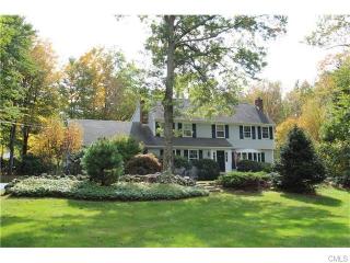 103 Hollow Tree Cir, Fairfield, CT 06824-1904