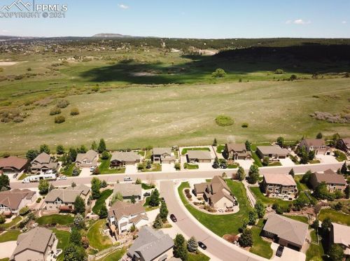 210 Saber Creek Dr, Woodmoor, CO 80132-6071