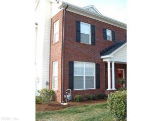 5949 Ludington Dr, Virginia Beach VA  23464-1562 exterior