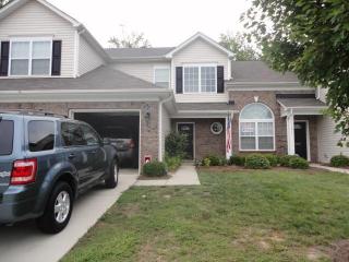 11667 Stockdale Ct, Pineville NC  28134-6422 exterior