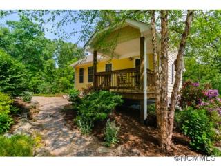 430 Riverview Dr, Asheville, NC 28806-4317