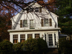 69 Commonwealth Park, Newton, MA 02459-1024