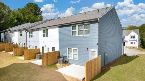 585 Mcwilliams Rd, Atlanta GA  30315-7541 exterior
