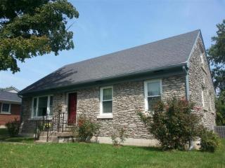 1633 Wyatt Pkwy, Lexington, KY 40505-4030