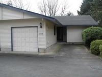 6668 Sussex St, Beaverton, OR 97008-5293