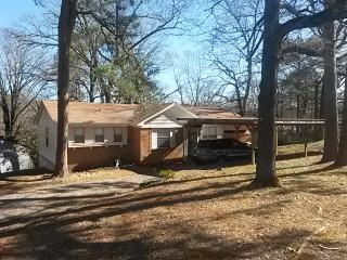 35 Brookview Dr, Little Rock AR  72209-2048 exterior