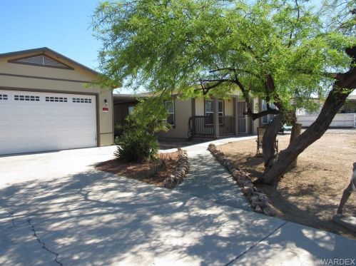 1818 Surf And Sand Dr, Bullhead City AZ  86442-5146 exterior