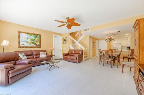 29042 Alessandria Cir, Bonita Springs, FL 34135-8271