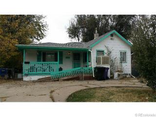 155 Quitman St, Denver, CO 80219-1242