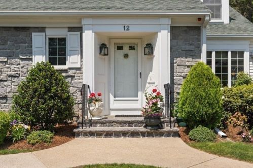 12 Bartletts Reach, Amesbury, MA