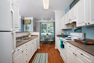 4101 Double Creek Crossing Dr, Charlotte NC  28269-3210 exterior