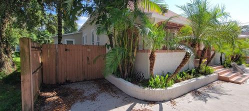 1005 25th Ave, Tampa, FL 33605-1739