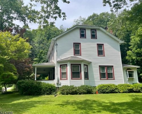 230 Johnsonburg Rd, Andover, NJ 07821-5801