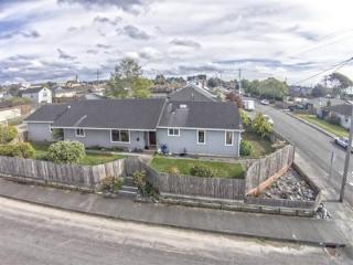 10 Long St, Eureka, CA 95501-4181