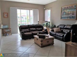 12980 52nd St, Hollywood FL  33027-5452 exterior