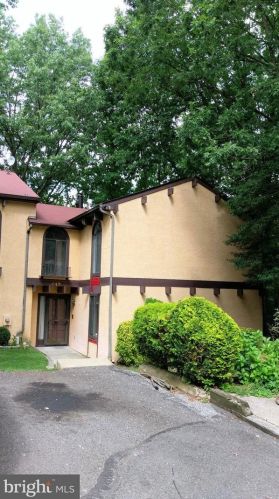413 Sonora Ln, Erial, NJ 08081-1139