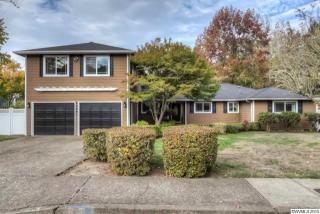 3235 Elderberry Dr, Salem, OR 97302-4048